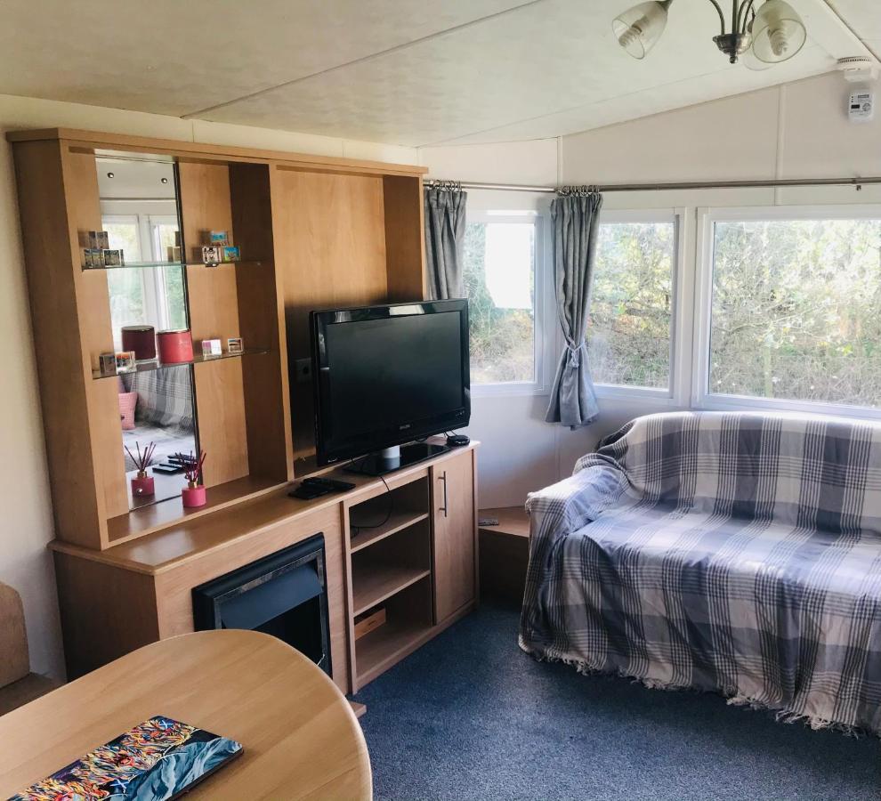 Turnberry Caravan Quiet Peaceful Location Near Golf Spas And Beaches Girvan Zewnętrze zdjęcie